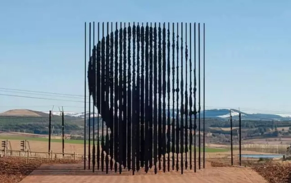 the-most-unique-30-sculptures-in-the-world-26